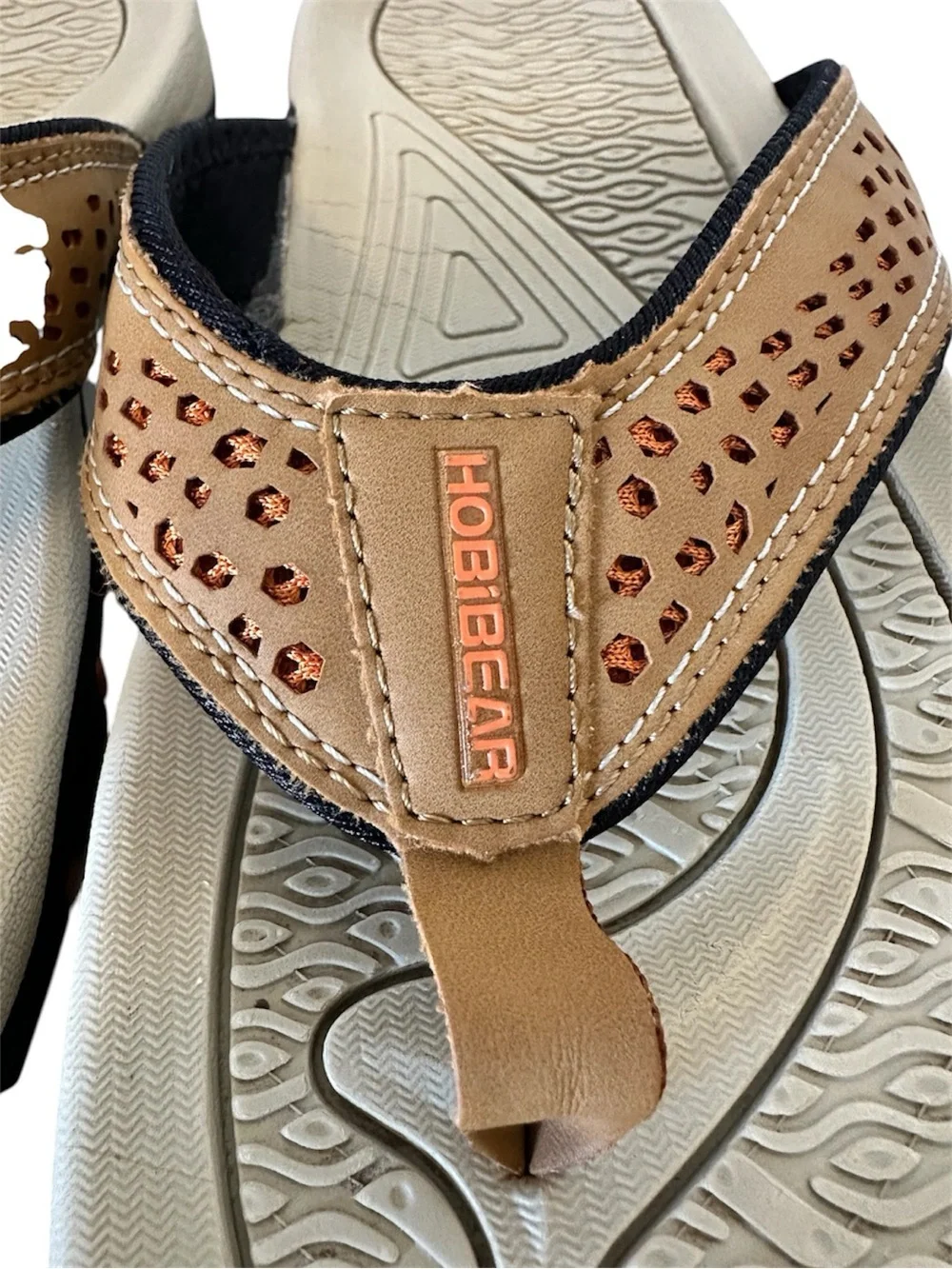 Hobibear Men's Brown Cushioned Thong Sandals with Perforated Strap Size 9